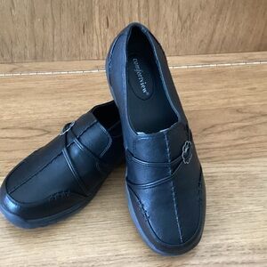 Comfortview Men's Black Slip-On Loafers